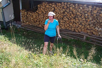 Iva si našla čas i na ostružiny. 