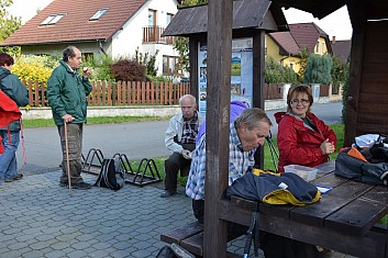Přestávka na svačinu v Bernarticích nad Odrou (IČ)