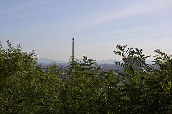 Výhled bohužel zakrývají akáty (IČ)