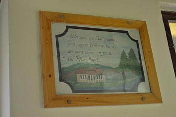 Kdo jednou ten vzduch dýchal - 
a tuto vodu pil - ten nikdy nezapomene - na svoji vlast. 
Kdo je tu tedy doma?
(IČ)