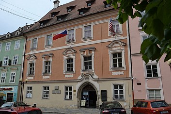 V Pachelbelově domě byl zavražděn Albrecht z Valdštejna (IČ)