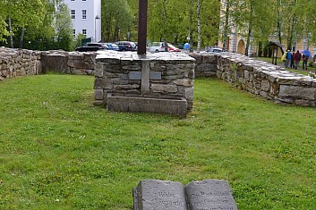 Připomínka někdejšího svatostánku (IČ)