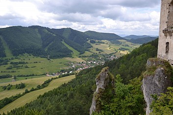Lietavská Svinná pod vrchem Skalky (IČ)