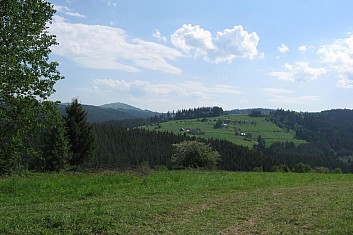 Výhled na pole, louky, pastviny, lesy ... (VČ)