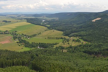 Výhled na JV do Polska (IČ)