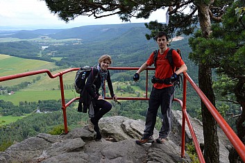 Naši turisté na konci světa. Či spíše na vyhlídce Koruna. (IČ)