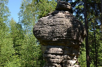 Tlouštík (IČ)