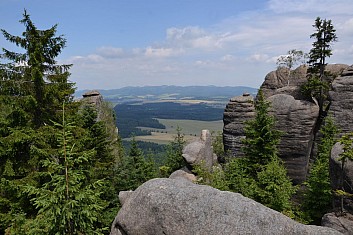 Průhled do Broumovské kotliny (IČ)