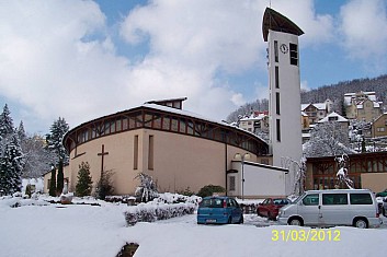 Kostel v Luhačovicích (MF)