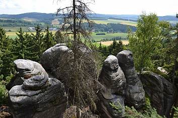 Vstup do Kočičích skal (IČ)