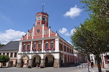 Radnice v Polici nad Metují (IČ)