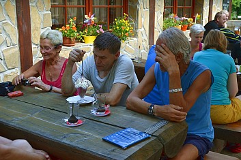 Nezůstane jen u nápoje, tady máme sladkou odměnu (IČ)