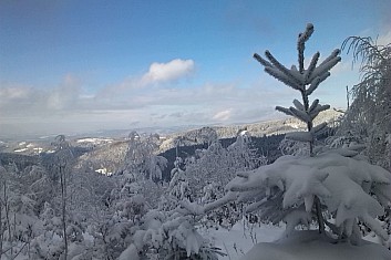 V údolí Bečvy svítí slunce (RM)