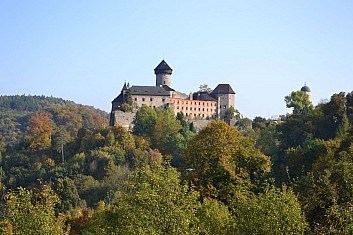 Před námi se objevil majestátní hrad Sovinec (IČ)