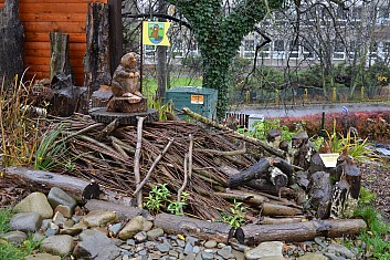Bobří hrad (i s bobří zástavou) (IČ)