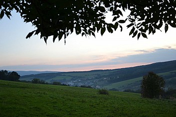 K večeru už bylo téměř jasno (IČ)