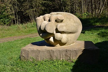 Pomník amerických letců ze sestřeleného bombardéru (IČ)