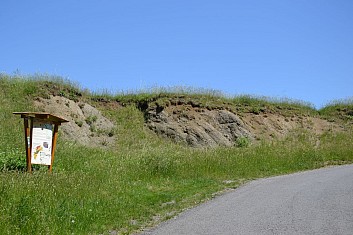 Další geologická zajímavost - pikritové mandlovce (IČ)