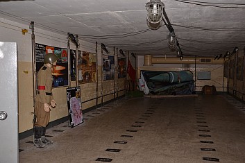 V těchto prostorech se skladovaly jaderné hlavice (IČ)