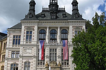 Novorenesanční budova Západočeského muzea (VČ)