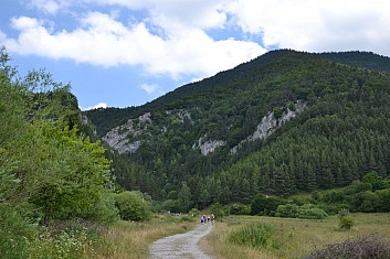 Planina se pozvolna mění v dolinu (IČ)