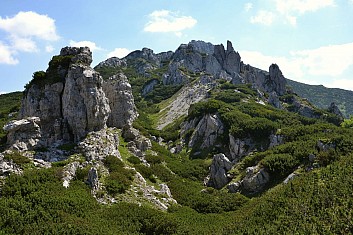 Radové skaly rozhodně stojí za návštěvu (IČ)