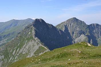 A opravdu tam vede cesta? (IČ)