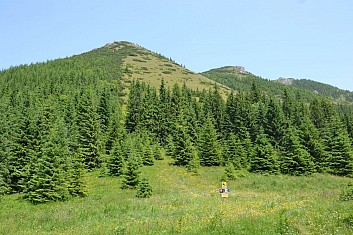 Cesta přes Hrubý vrch a Umrlou je zrušena (IČ)