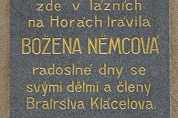 Tehdy byly lázně ještě v provozu (IČ)