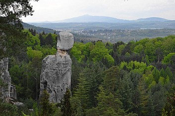 Skály na Hruboskalsku (IČ)