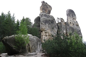 Skály u Sedmihorek (VČ)