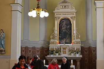Děkujeme pracovníkům DSS, že nám umožnili kapli navštívit (IČ)