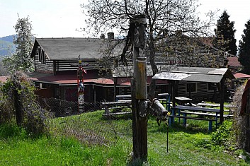 Saloon jako z divokého západu (IČ)