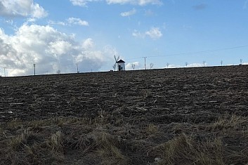 Cestou k Petrově skále.