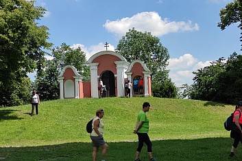 Kaplička je součástí křížové cesty na Cvilíně