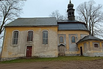 3. den - trasa kolem Krásné Lípy 13 km - kostel Panny Marie Sněžné