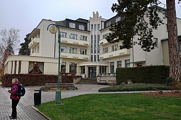 Lázně Bělohrad - lázeňská dům