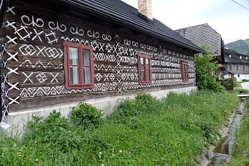 Čičmany - místní lidová architektura.
